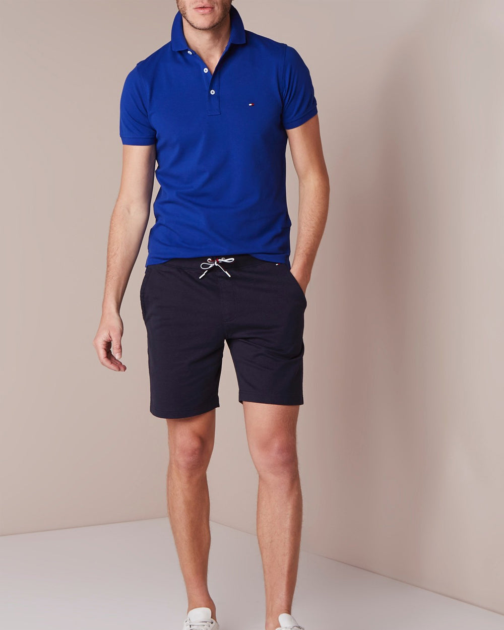 JBags. Round neck